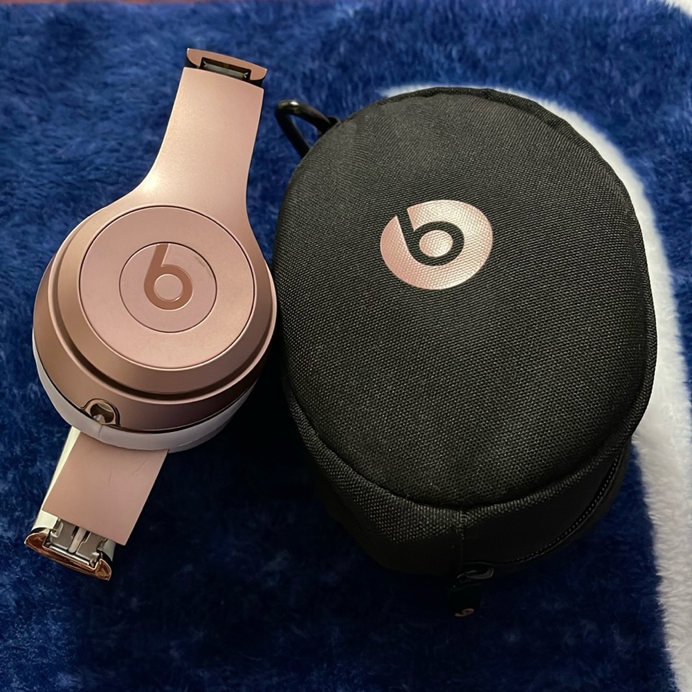 Beats Solo 3 - Rose Gold